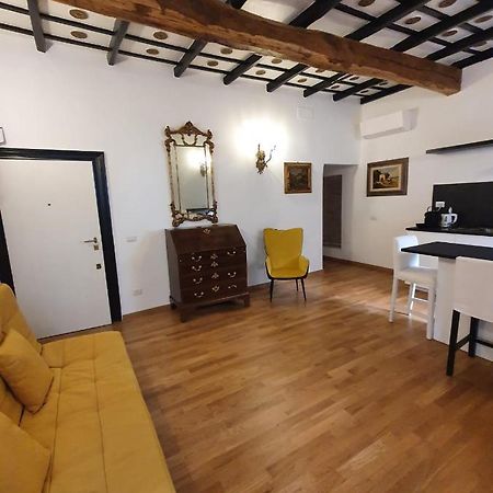 Charming Frattina - 2 Bathrooms New Apartment روما المظهر الخارجي الصورة