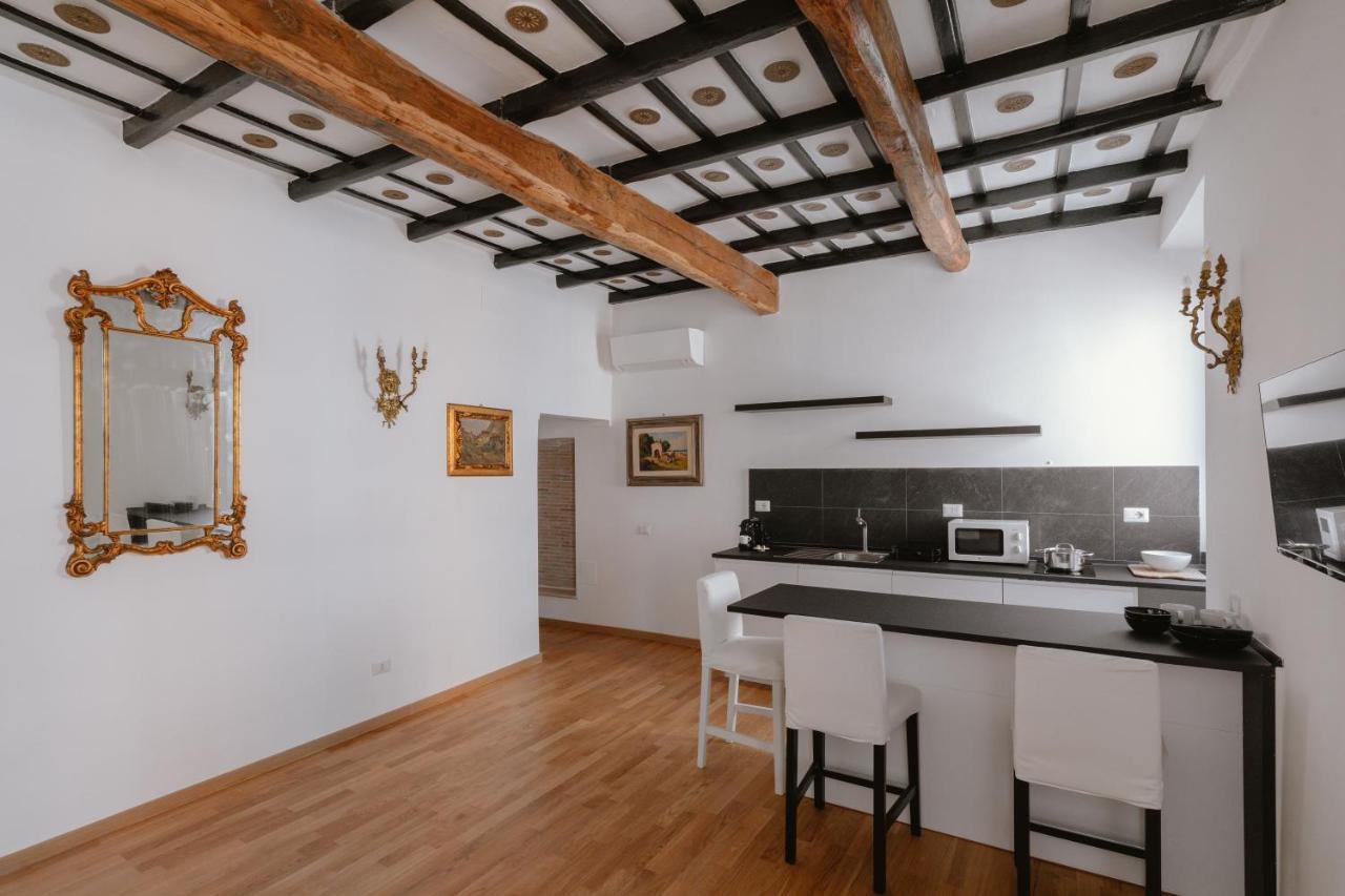 Charming Frattina - 2 Bathrooms New Apartment روما المظهر الخارجي الصورة