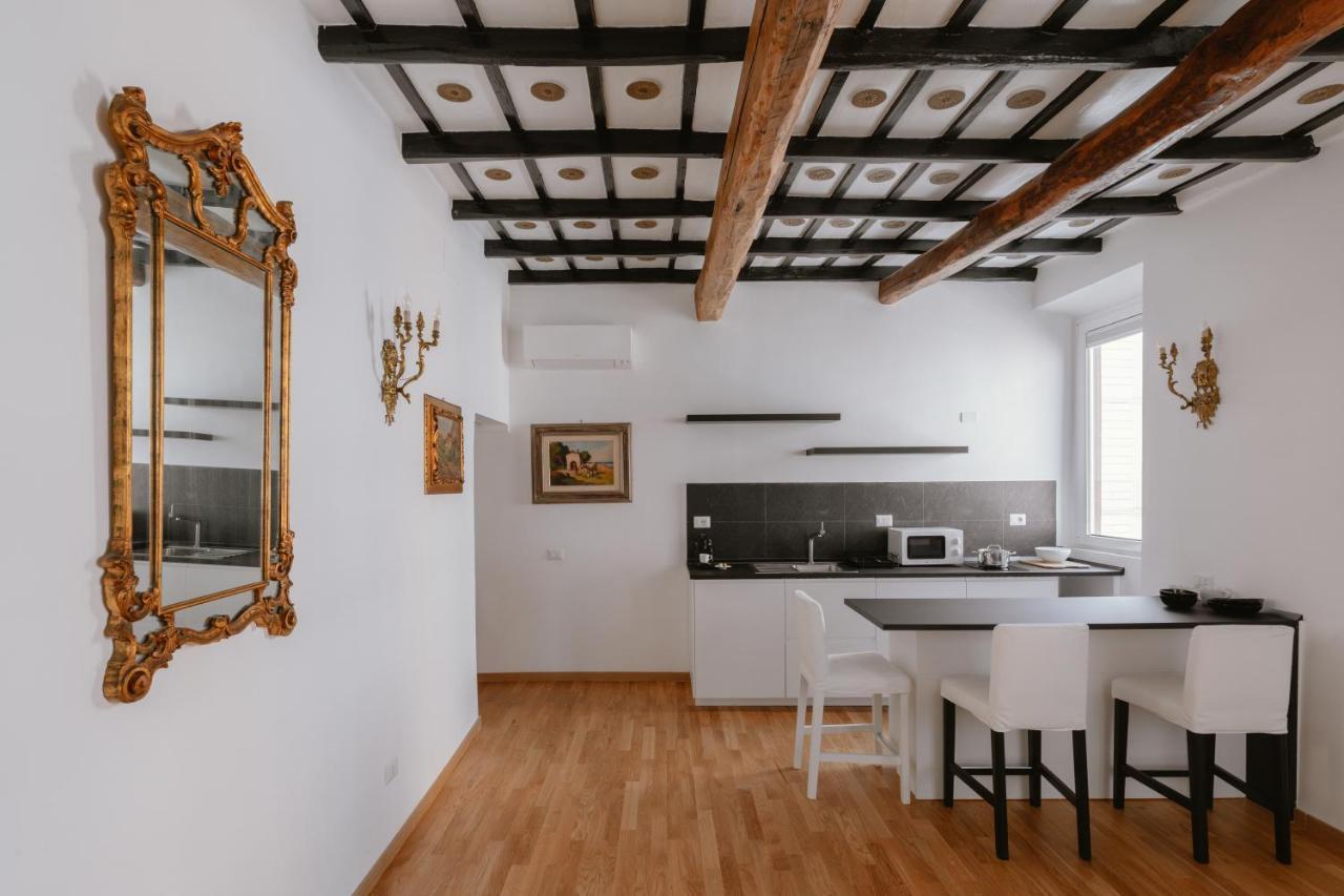 Charming Frattina - 2 Bathrooms New Apartment روما المظهر الخارجي الصورة