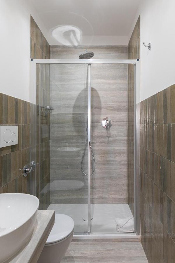 Charming Frattina - 2 Bathrooms New Apartment روما المظهر الخارجي الصورة