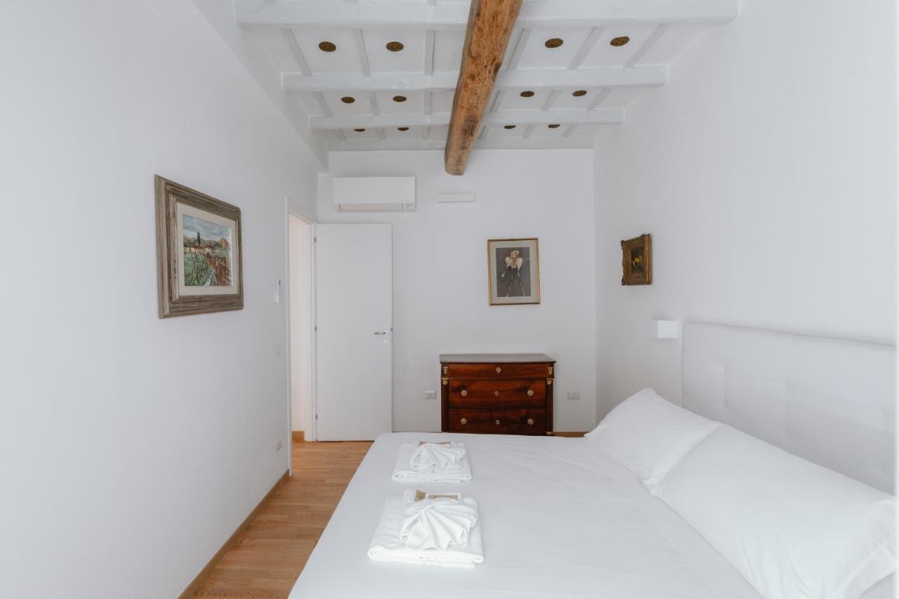 Charming Frattina - 2 Bathrooms New Apartment روما المظهر الخارجي الصورة